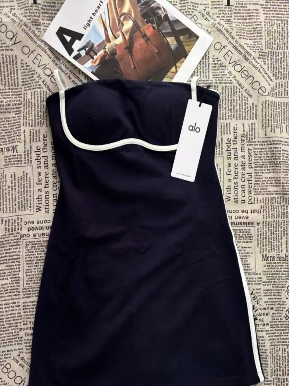 🌊 ALO Yoga Streamline Dress Navy Ivory Color 🎨Block Versatile Style - Picture 3 of 5